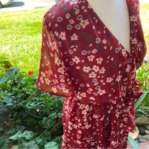 Red Chiffon Short Sleeve Blouse